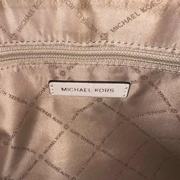 Michael Kors Hope Large Saffiano Leather Satchel - Picture 10 of 11